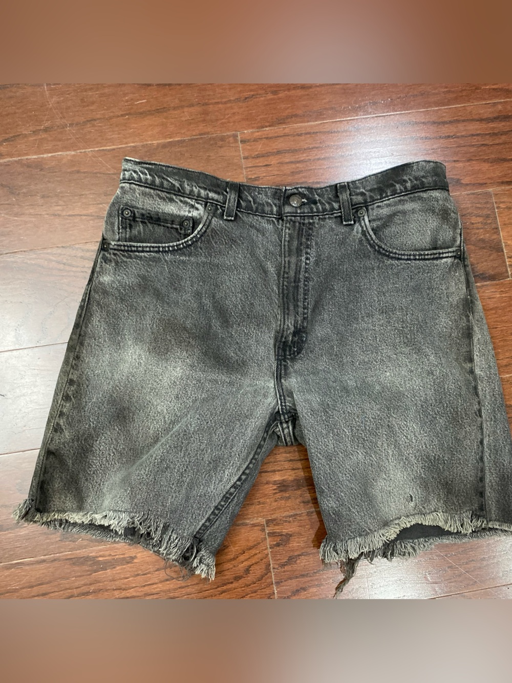 Levi’s black cutoff short size 36 distressed